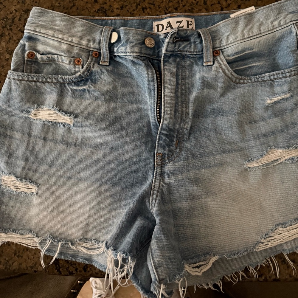DAZE Women's Light Blue Distressed Jean Shorts